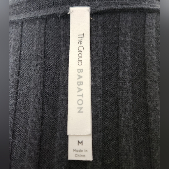 Aritzia Long Black Ribbed Lounge Coat - Picture 9 of 11